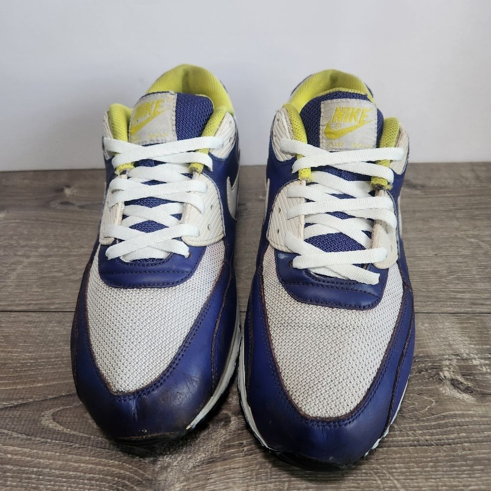 2010 Nike Air Max 90 Wicket Purple Athletic Shoes Sneakers Mens Size 10.5 READ - Picture 2 of 15